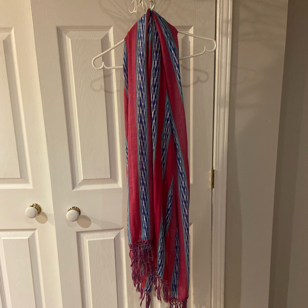Hollister Scarf